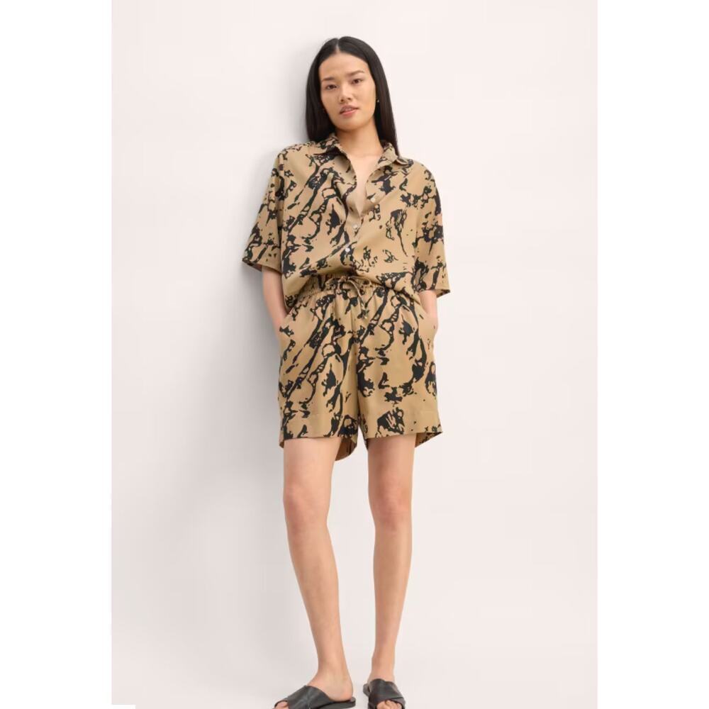 Everlane Vacation Short